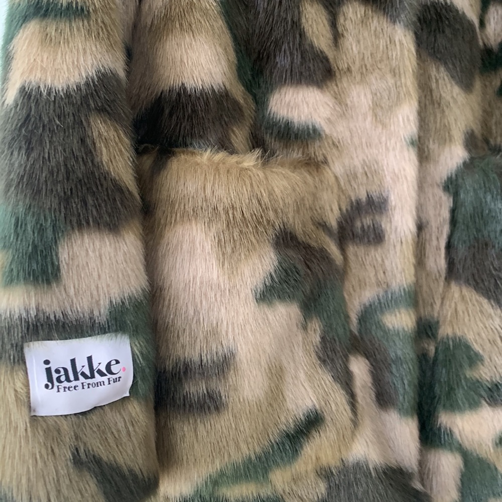 CAMO FUR COAT - Picture 14 of 17